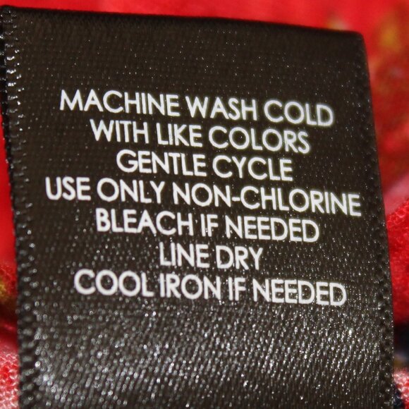 SALE TANK TOP SPAGHETTI STRAP TORRID RED + FLORALS SIZE 0 12 LARGE L PRE-LOVED - Picture 12 of 12